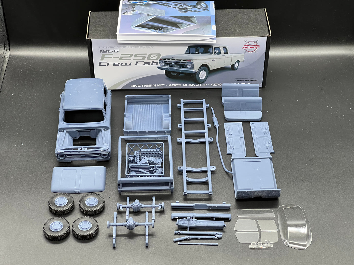 1:25 1966 Ford F-250 Crew Cab Truck Modellbausatz