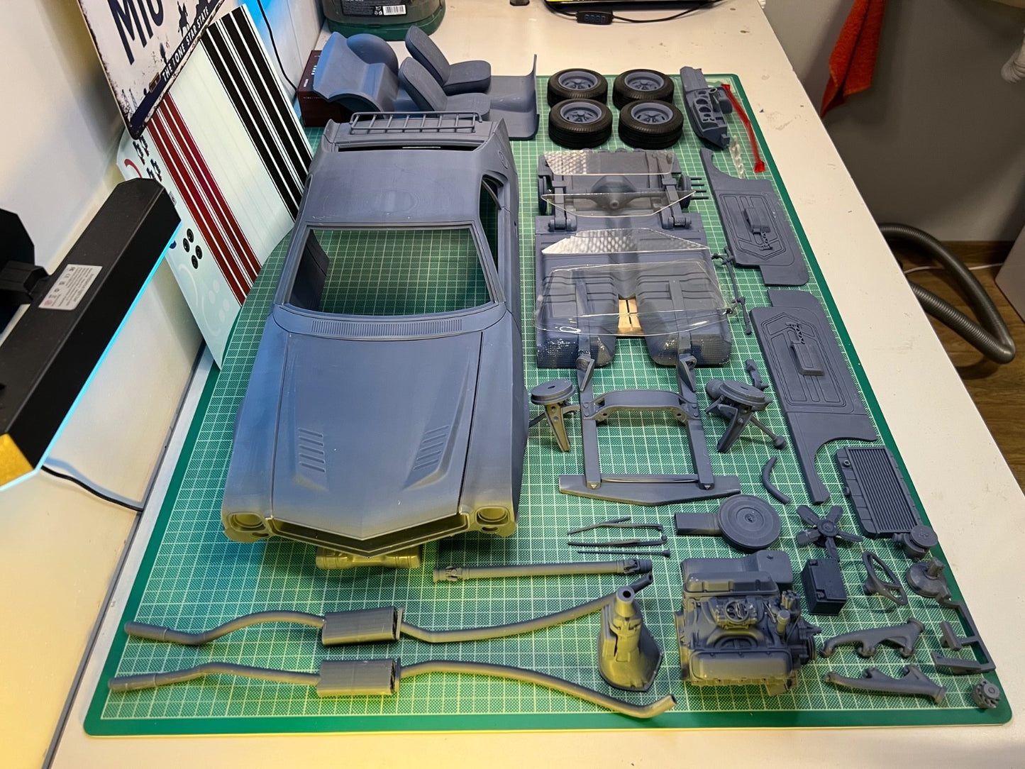 1:8 Scale 1968 AMC AMX Resin Model Kit