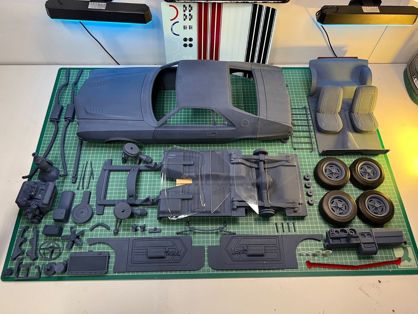 1:8 Scale 1968 AMC AMX Resin Model Kit