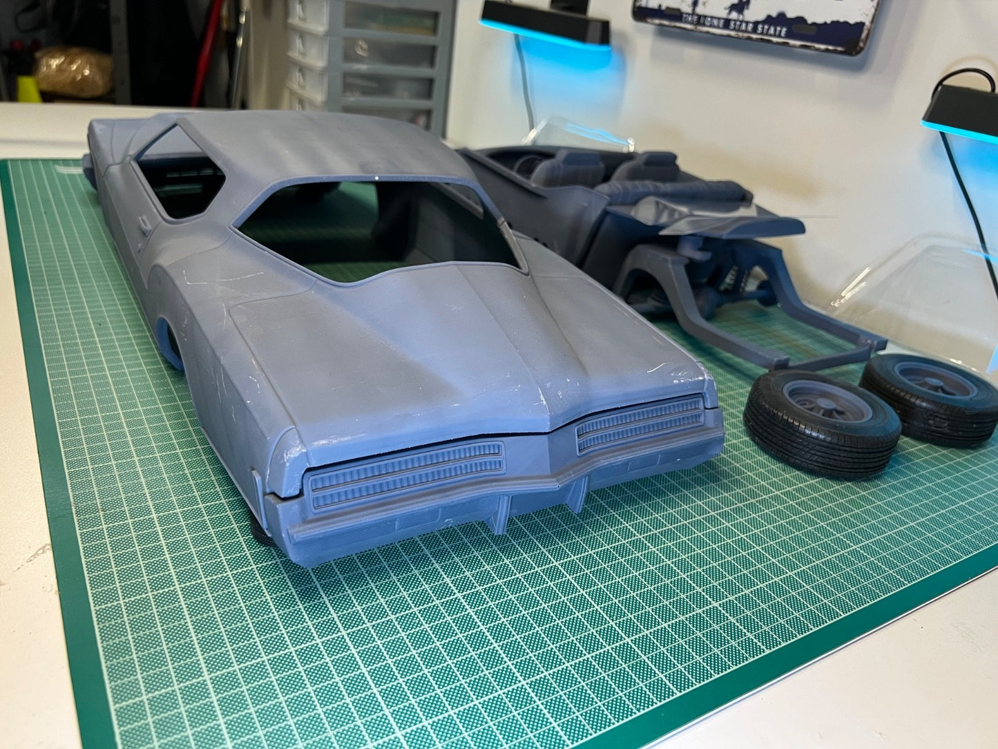 1:8 Scale 1973 Buick Riviera Boattail Resin Model Kit