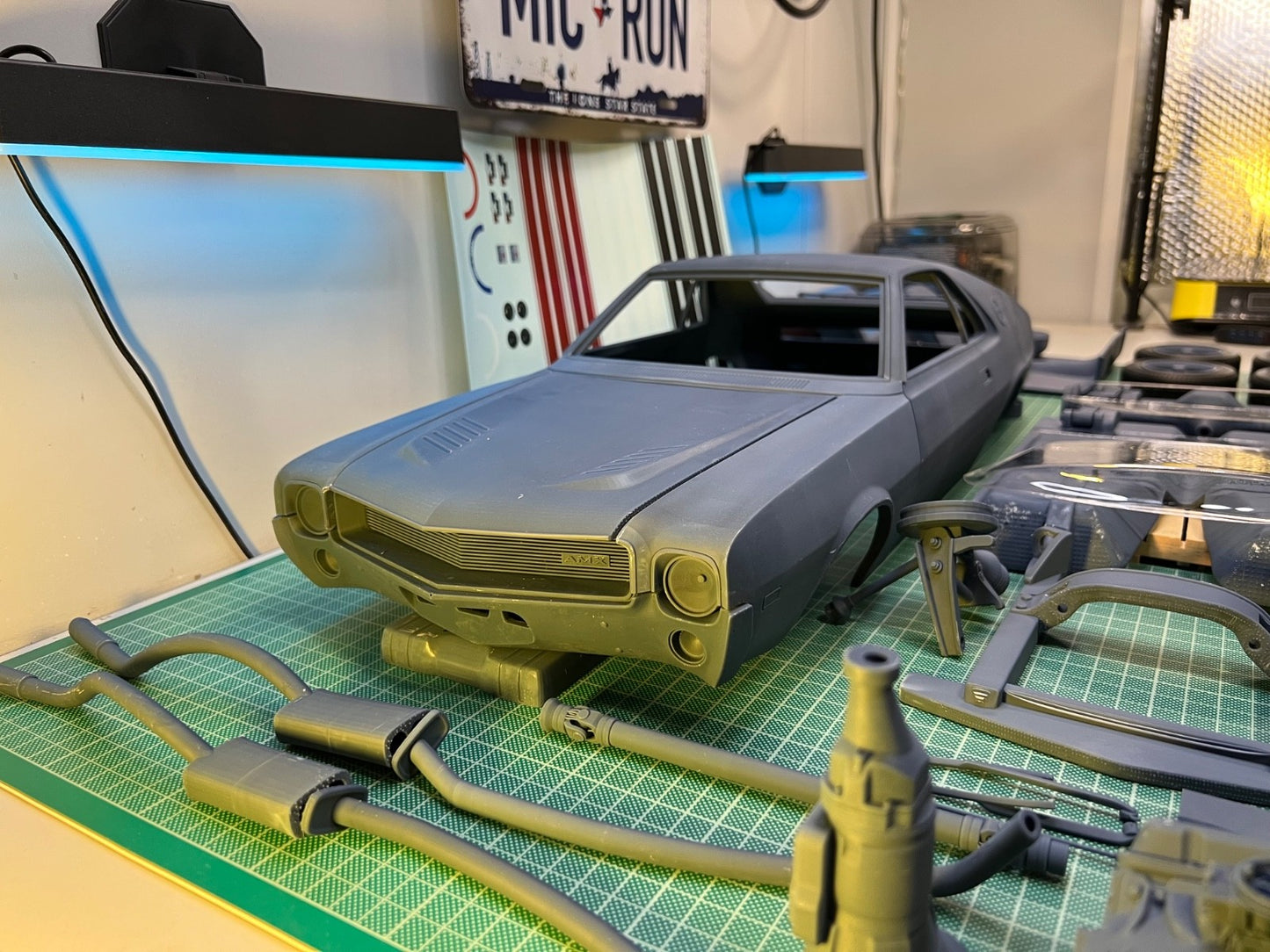 1:8 Scale 1968 AMC AMX Resin Model Kit