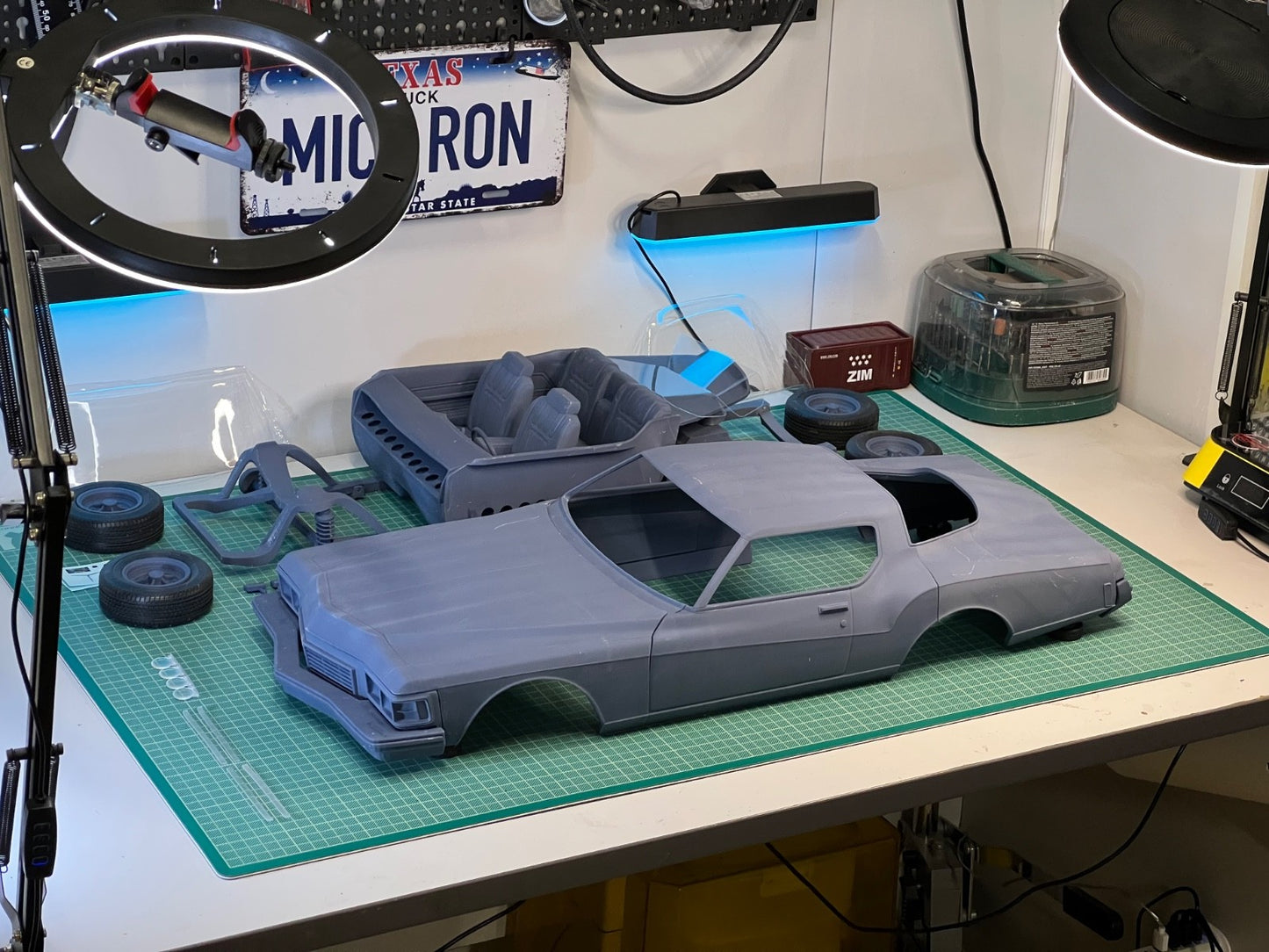 1:8 Scale 1973 Buick Riviera Boattail Resin Model Kit