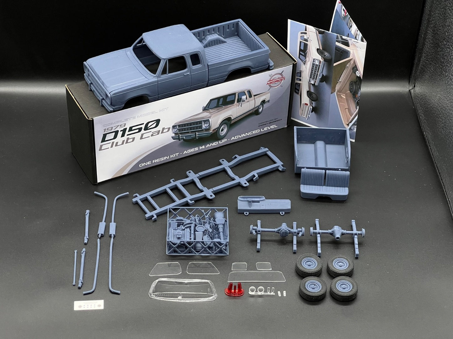 1:25 1979 Dodge D150 Club Cab Pickup Truck Model Kit
