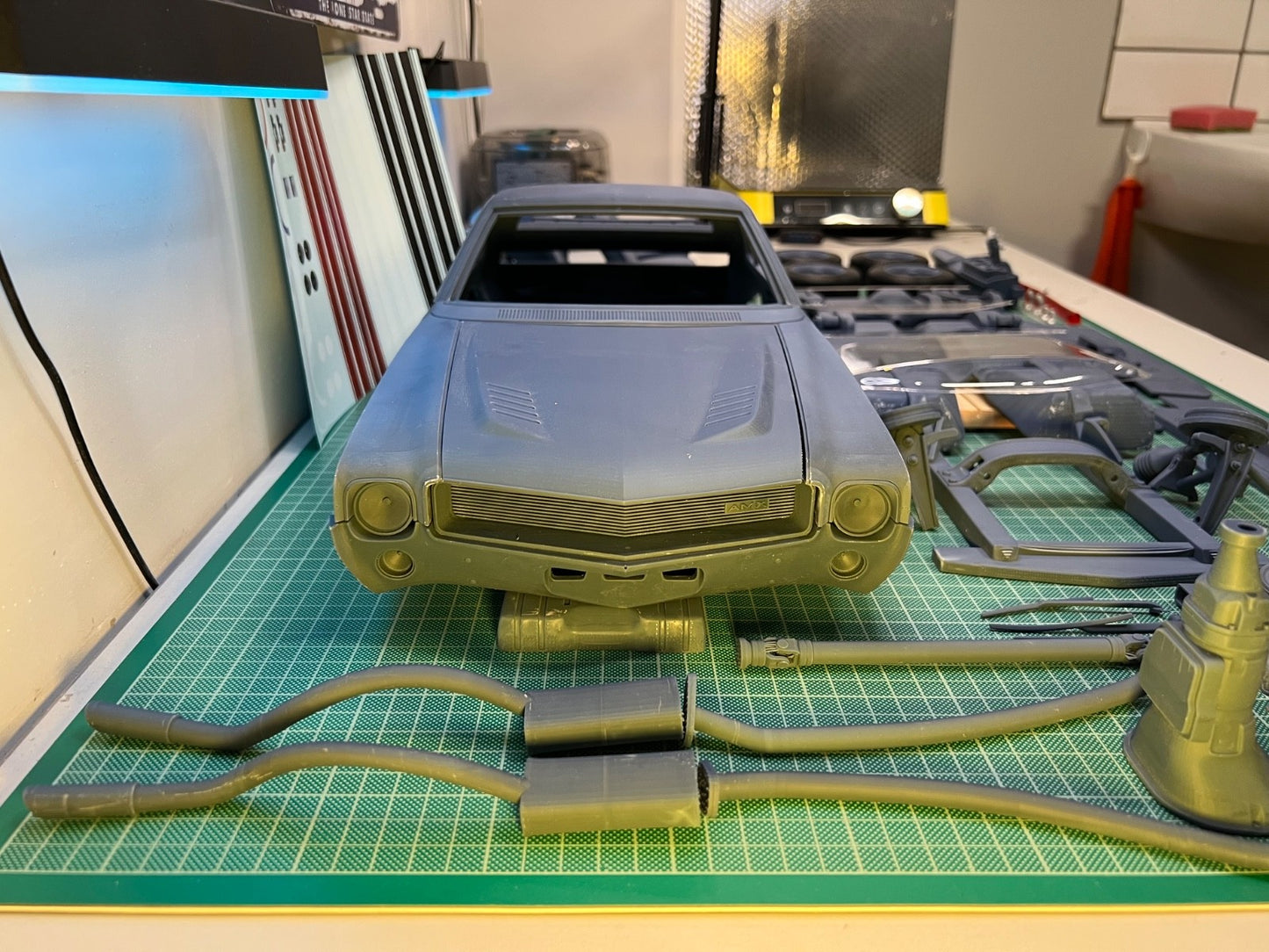 1:8 Scale 1968 AMC AMX Resin Model Kit
